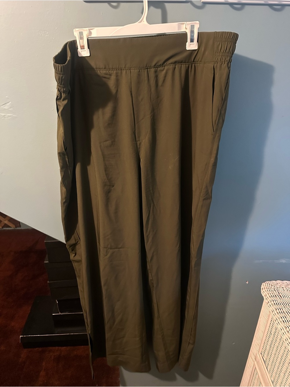 Women’s Olive Green Elastic Waist Casual Pants